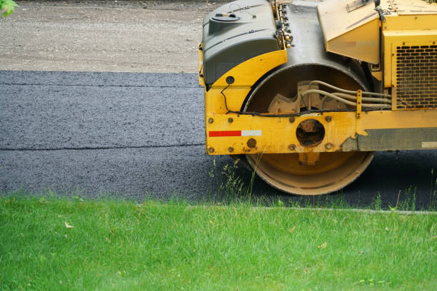 Best Interlocking Driveway Pavers  in Fremont, MI